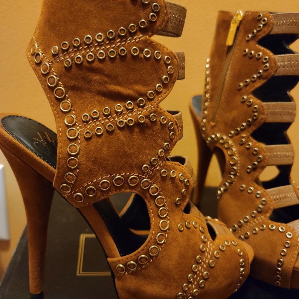 Brown Colin Stuart Stiletto Booties - NIB - Size 7 Womens - Picture 7 of 15